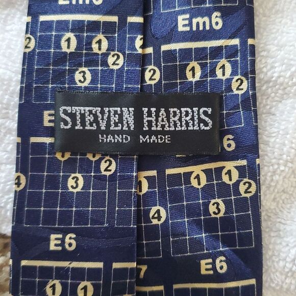 Steven Harris Guitar and Music Chords Pattern Neck Tie 57-58 inches see pics - Picture 5 of 8